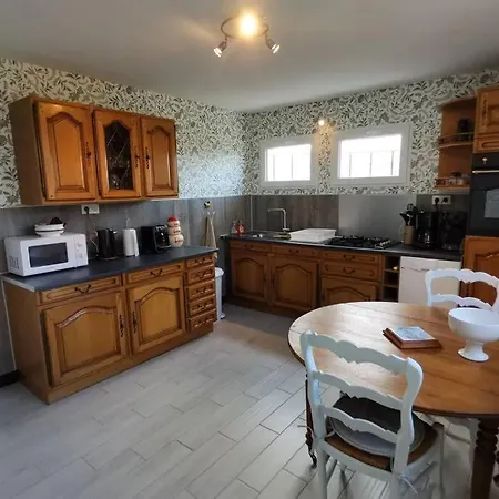 Le Des 4 Saisons Maison De Avec Parking Et Jardin Holiday home